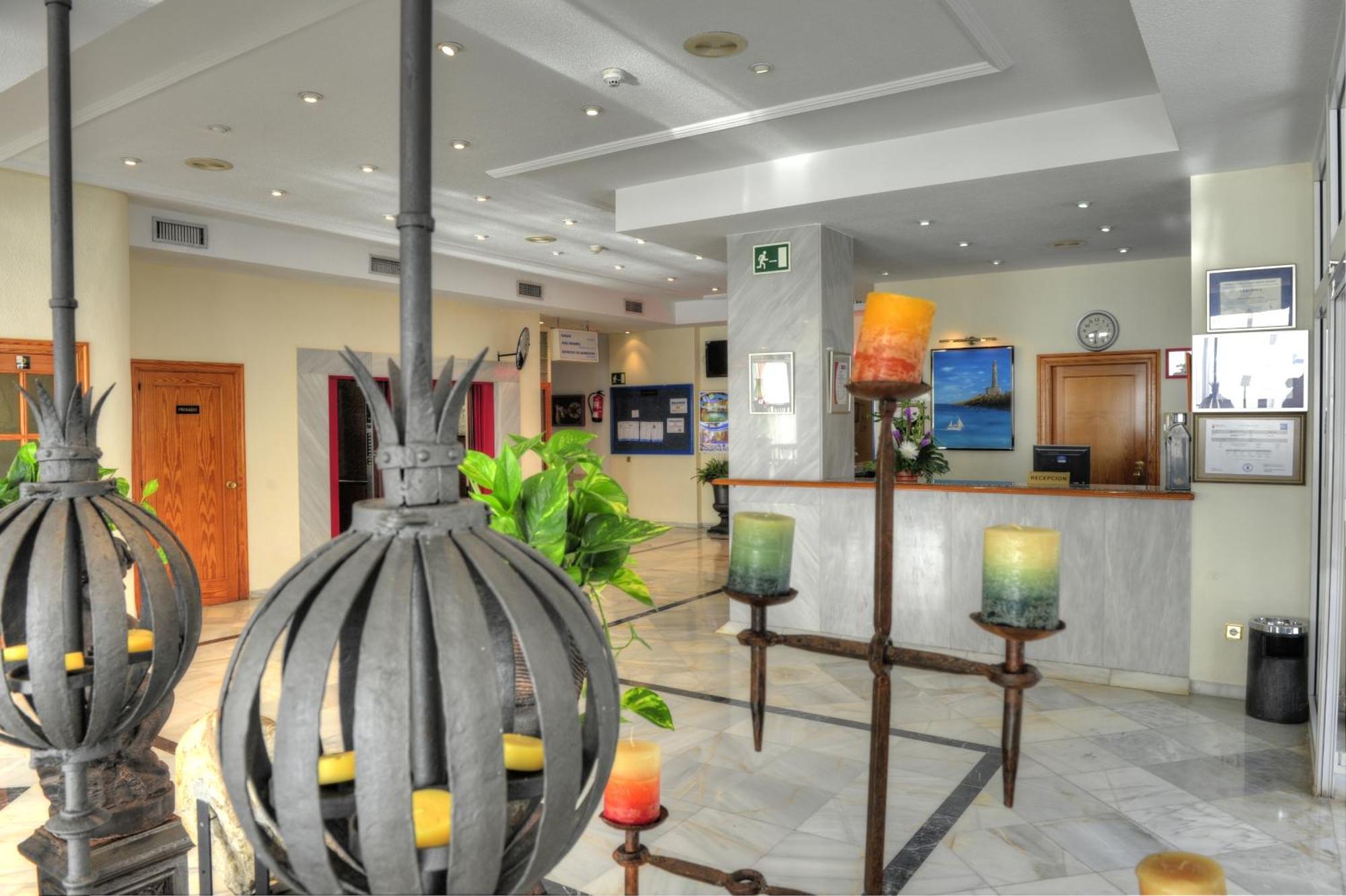 Apartamentos La Mirage ลามังกา เดล มาร์เมนอร์ ภายนอก รูปภาพ