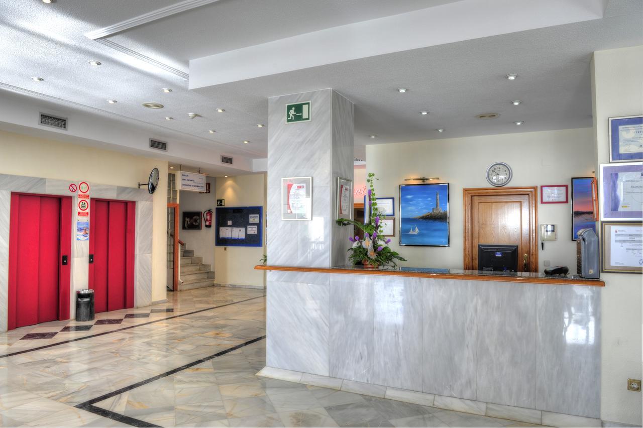 Apartamentos La Mirage ลามังกา เดล มาร์เมนอร์ ภายนอก รูปภาพ