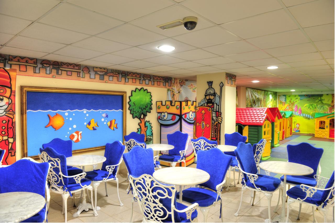 Apartamentos La Mirage ลามังกา เดล มาร์เมนอร์ ภายนอก รูปภาพ