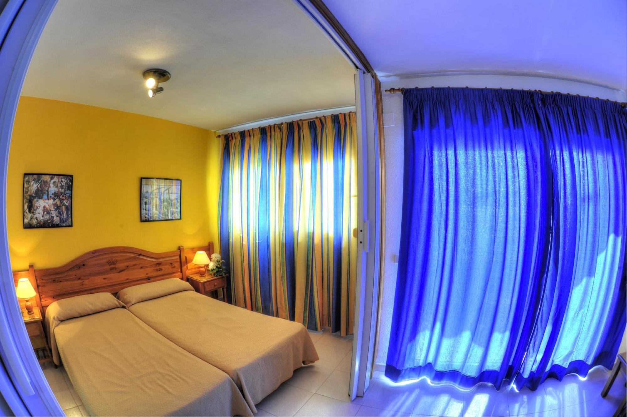 Apartamentos La Mirage ลามังกา เดล มาร์เมนอร์ ภายนอก รูปภาพ