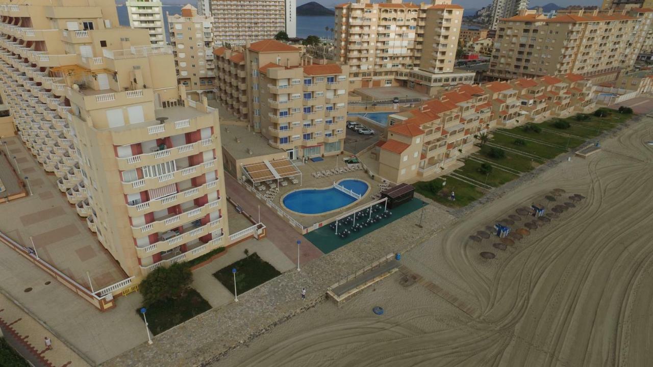 Apartamentos La Mirage ลามังกา เดล มาร์เมนอร์ ภายนอก รูปภาพ