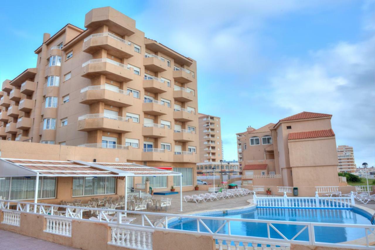 Apartamentos La Mirage ลามังกา เดล มาร์เมนอร์ ภายนอก รูปภาพ